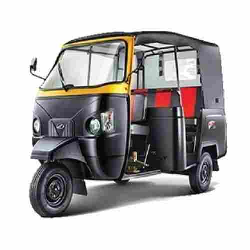 Black,Yellow Petrol Auto Rickshaw
