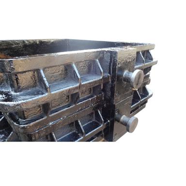 CI Boxes Trunnion