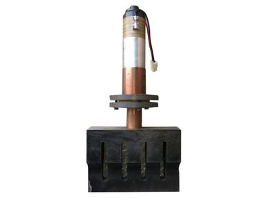 Ultrasonic Transducer-Booster-Horn Frequency: 15 Kilohertz ( Khz )
