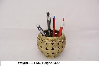 Golden Round Pen Stand