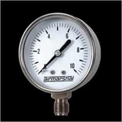 Stainless Steel Pressure Gauge Accuracy: 0.5 %