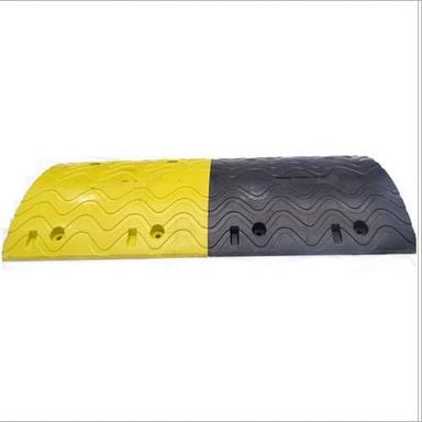 Yellow & Black Rubber Speed Hump