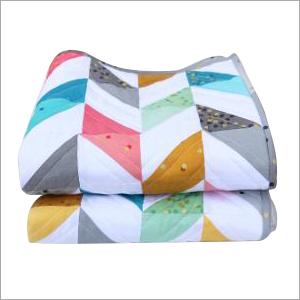 Printed Cotton Quilt Size: Twin