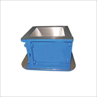 Metal Isi Cube Mould