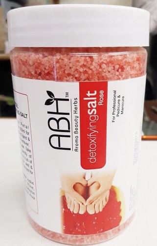 Detoxflying Rose  Salt Ingredients: Herbal