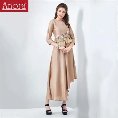 Washable Ladies Party Wear Embroidered Kurti