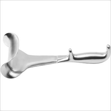 Doyens Retractor Usage: Hospital
