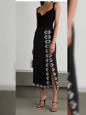 Black Ladies Evening Wear