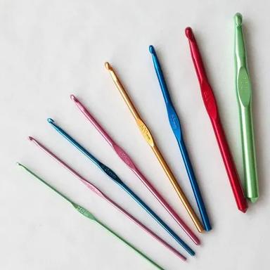 Multicolor Aluminium Crochet Hook
