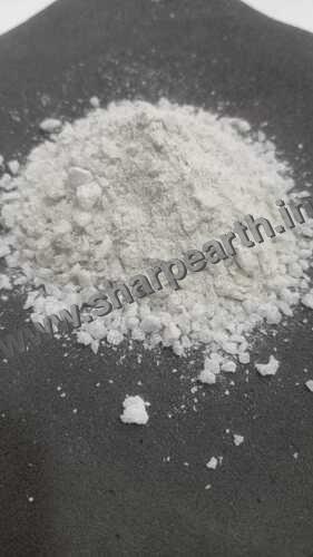 Off White Packed Ramming Mass