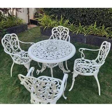 White Cast Aluminum Garden Furniture Set