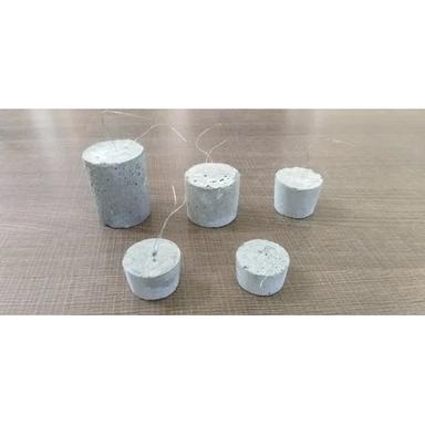 White Concrete Cover Round Blocks