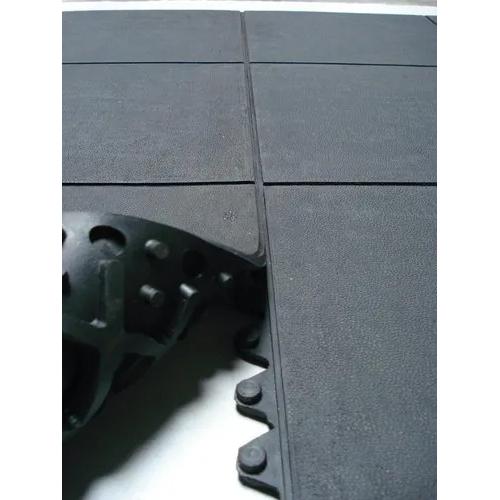 Black Gym Rubber Mat at Best Price in Mira Bhayandar Samrat Polymers Pvt. Ltd.