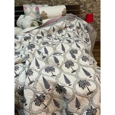 Hand Block Printed Cotton Quilt Size: Full