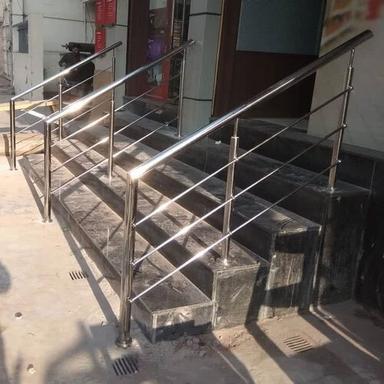 Rodent Proof Outdoor Ss Handrail