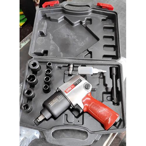 Impact Wrench Set Size Different Available at Best Price in Indore