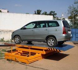 Hydraulic Car Elevator