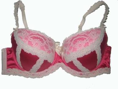 Ladies Bra In Satin And Lace