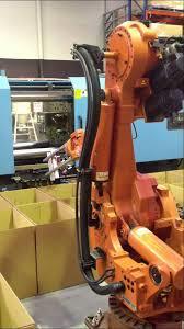 Injection Moulding Robots