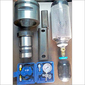 Rock Breaker Bush Seal Kit Age Group: All Age Group