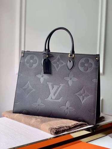 Louis Vuitton, Bags, Work Large Zipper Louis Vuitton Tote