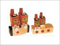 4 Way 5 Ports 2 Position Double Solenoid