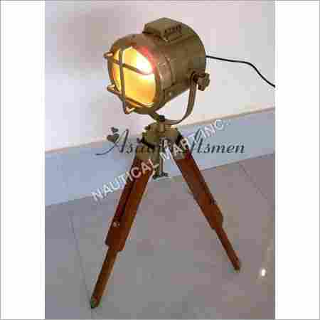 32"Spot Light With Wooden Tripod Stand