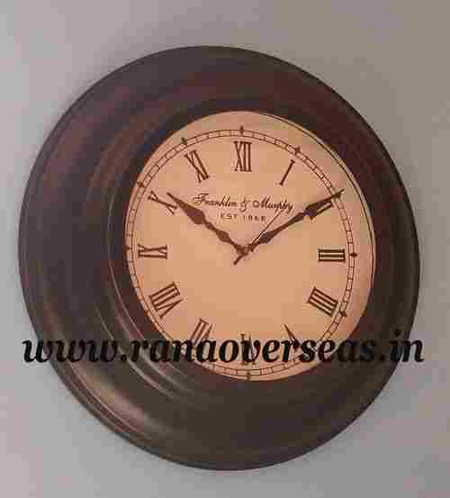 Antique Look Wall hanging Metal Clock in 16 Inches