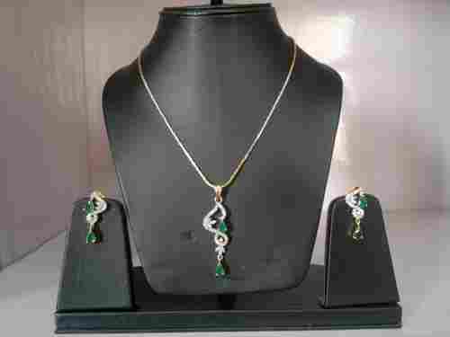 White and Green Cubic Zirconia Pendant Set