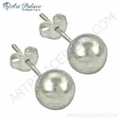 Cool Plain Silver Stud Earrings