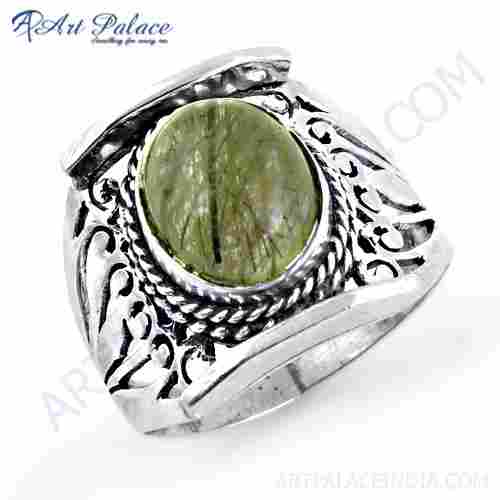 Fret Designer Silver Ring With Labradorite