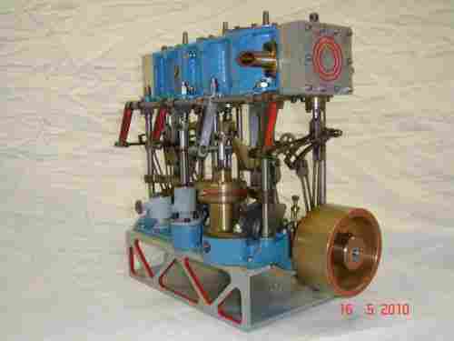Model Of Compound Steam Engine