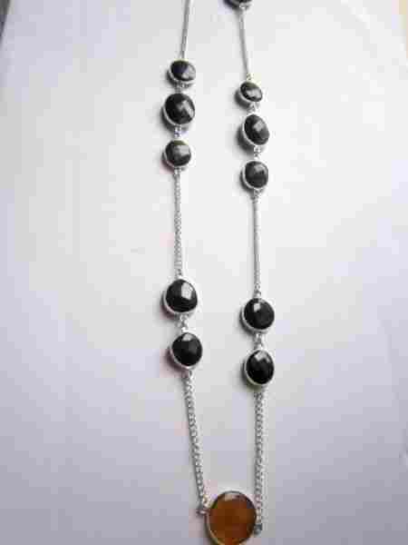 24 inch Black Onyx 15 pcs. connector Beaded chain