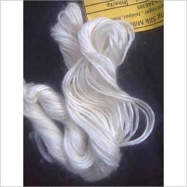 White 4 Nm Silk Wool Blended Yarn