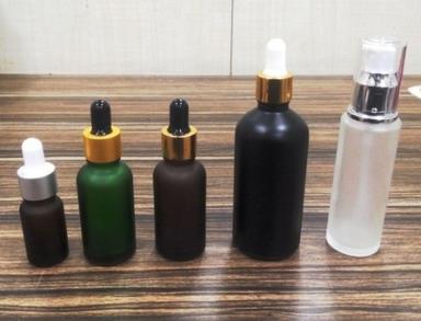Plastic Cosmetic Essential Oil Glass Bottles