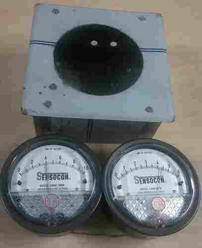 Magnehelic Gauge With S.S. Enclosure 