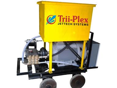 Triplex High Pressure Plunger Pumps Flow Rate: 50 Lpm
