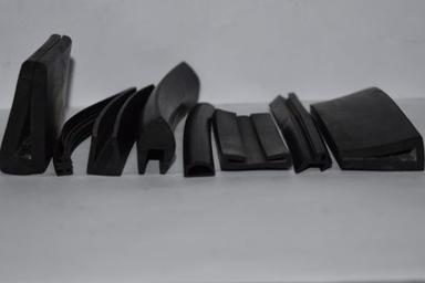 Black Rubber Extrusion Parts