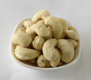 White Roasted & Salted Cashew Nuts