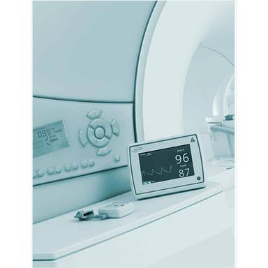 Mri Compatible Pulse Oximeter Application: Wireless Data Transfer Between Monitor And Finger Probe