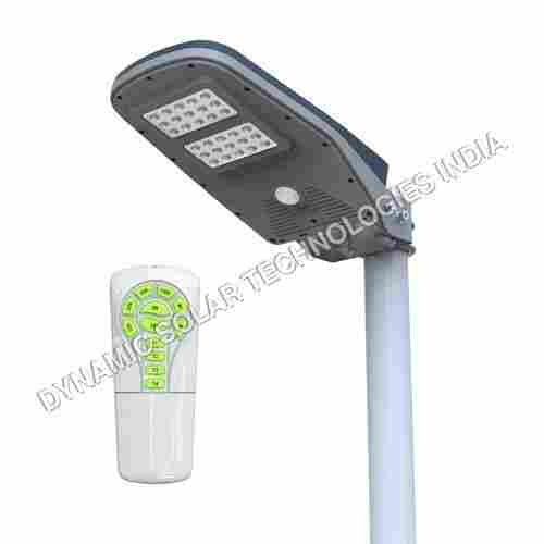 1000 Lumens Fully Automatic Remote Controlled All-In-One LED Solar Street Light