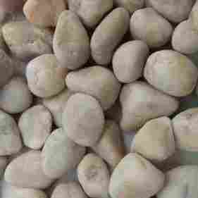 Offwhite river pebbles