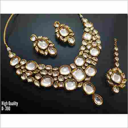 Stylish Kundan Set