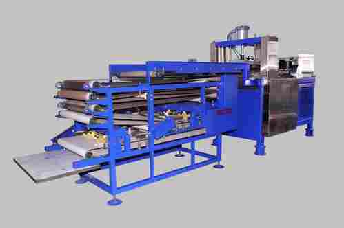 Fully Automatic Conveyor Type Half Cooked Chapati Making Machine