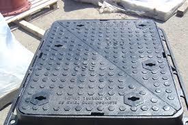 Ductile Iron Double Triangular Manhole Cover Base Dimension: As Per Requirements