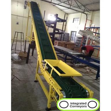 Yellow Inclined Cleat Belt Conveyor System