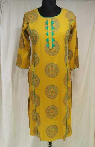 Yellow Printed Simple Straight Kurti In Rayon Fabric