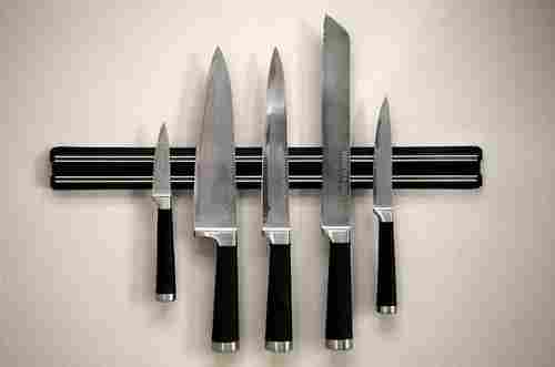 15 Magnetic Knife Holder