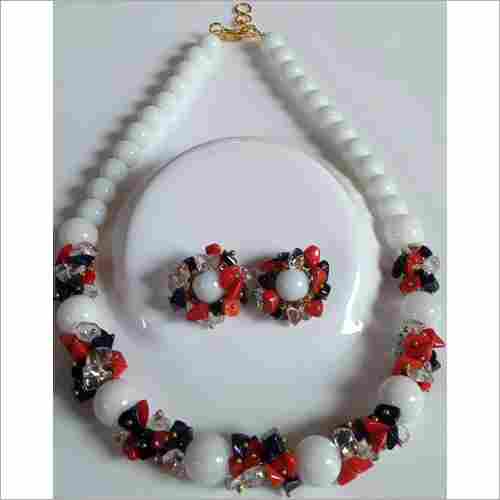 White Quartz Stone Necklace With Earrings