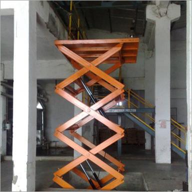Industrial Metal Lift Table Lifting Capacity: 40 Long Ton